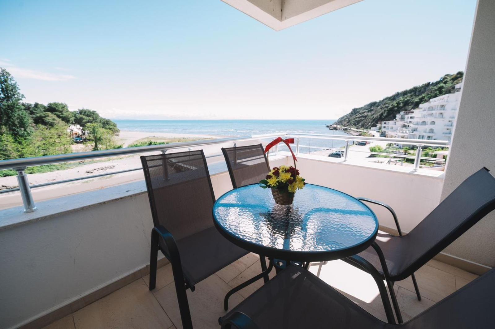 Apartments Art Ulcinj Exterior photo