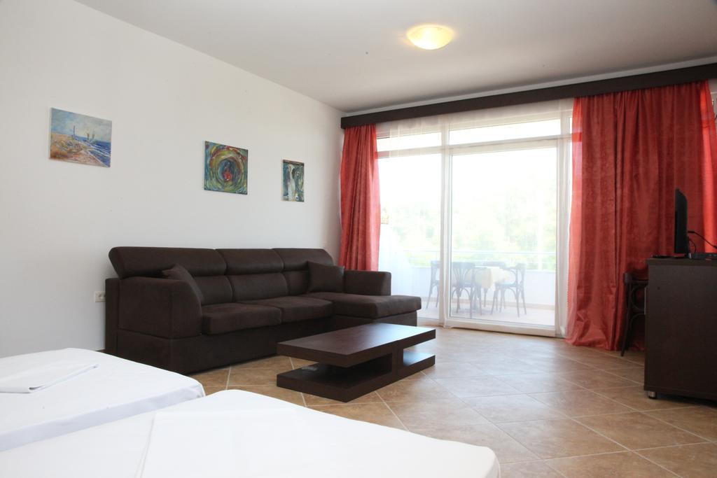 Apartments Art Ulcinj Room photo