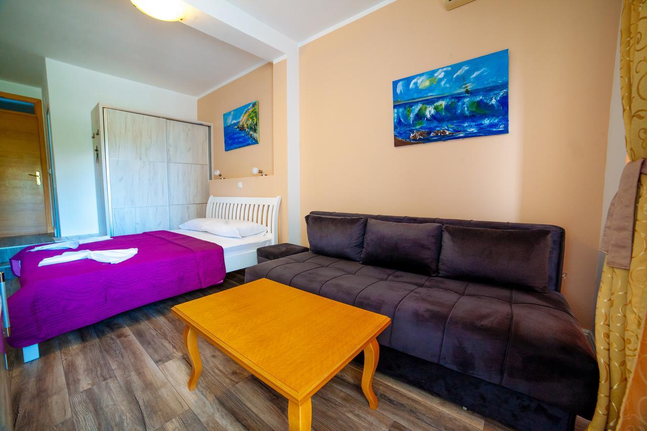Apartments Art Ulcinj Exterior photo